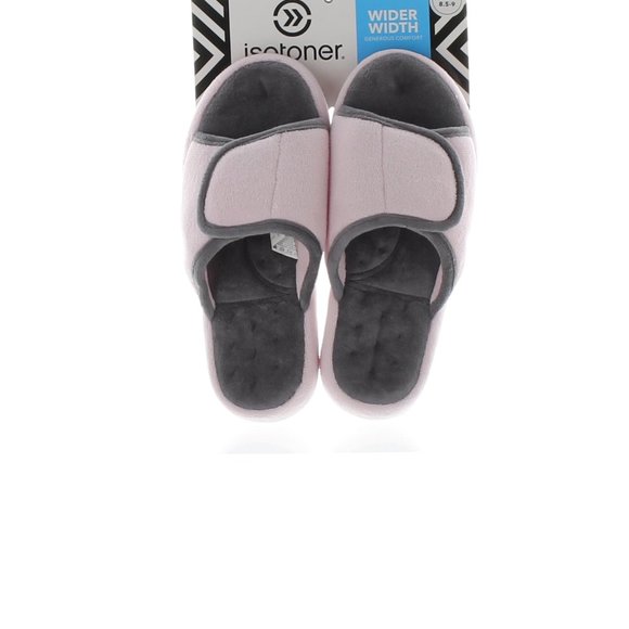 isotoner wider width classic slippers NWT